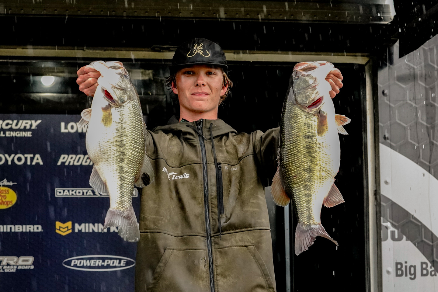 Big bag lifts Nutt to the lead at Pickwick Lake