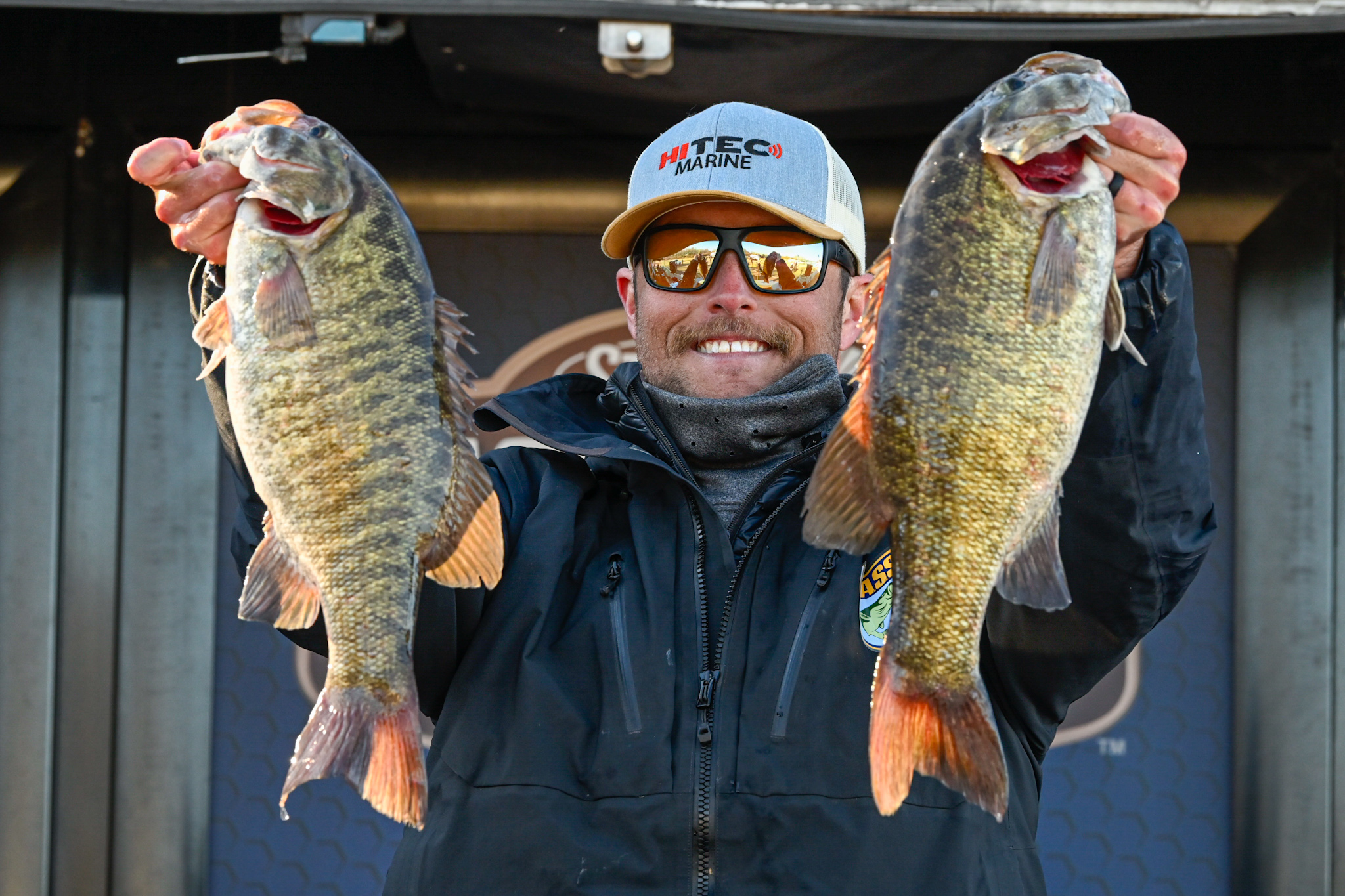 Hartman rides home-water knowledge to Day 1 lead at Bassmaster Open at Kentucky Lake/Lake Barkley