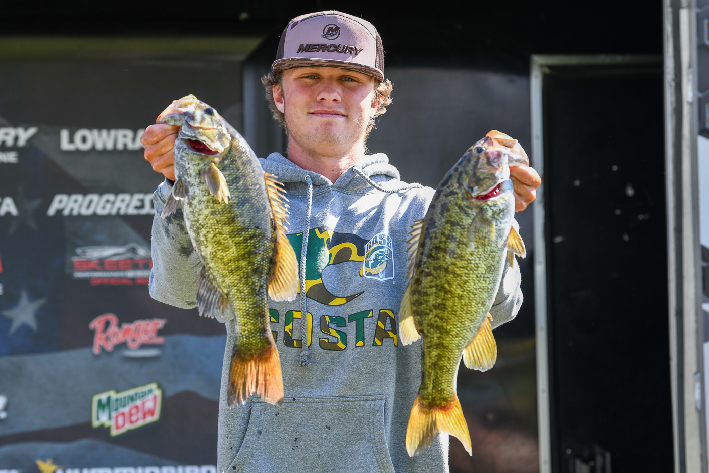 Teenager Rex Reagan sacks 16-15 to lead Day 1 of B.A.S.S. Nation Qualifier at Cherokee Lake