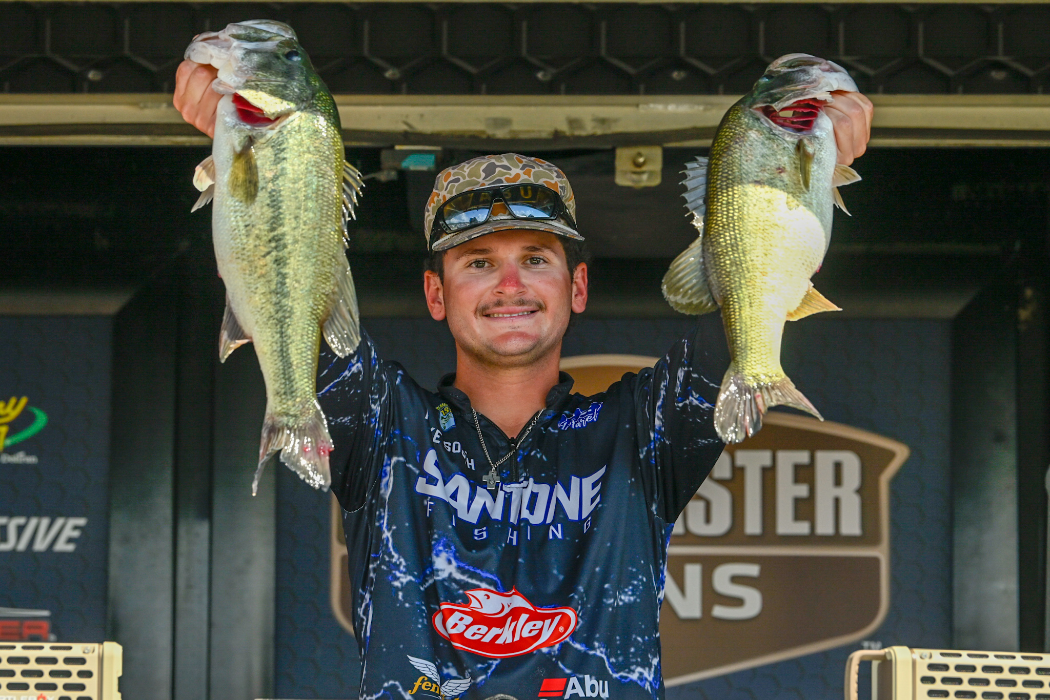 Postspawn approach lifts South to Day 2 lead at Eufaula